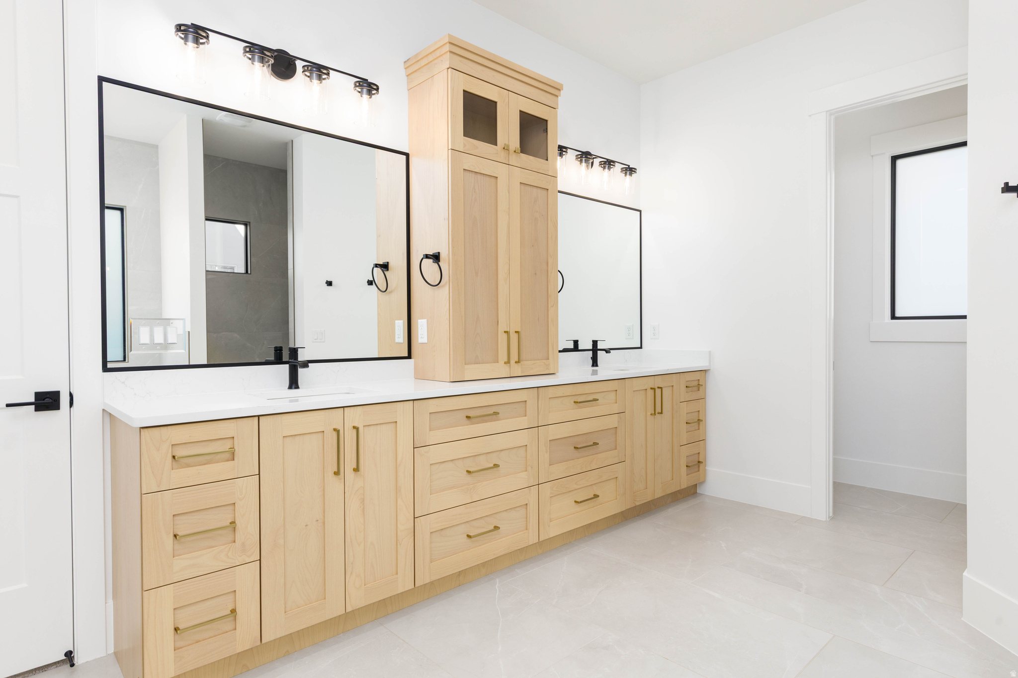 MAJESTIC FIELDS - Residential