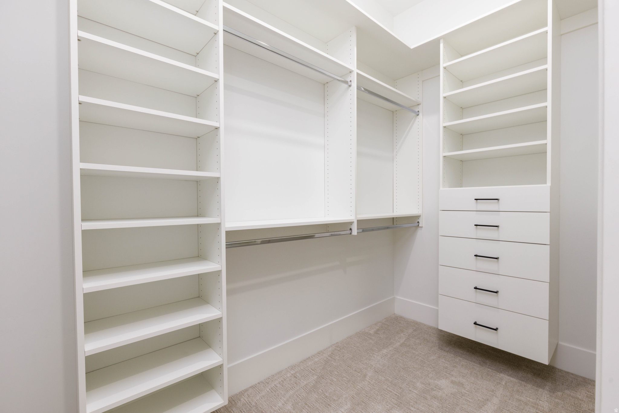 MAJESTIC FIELDS - Residential