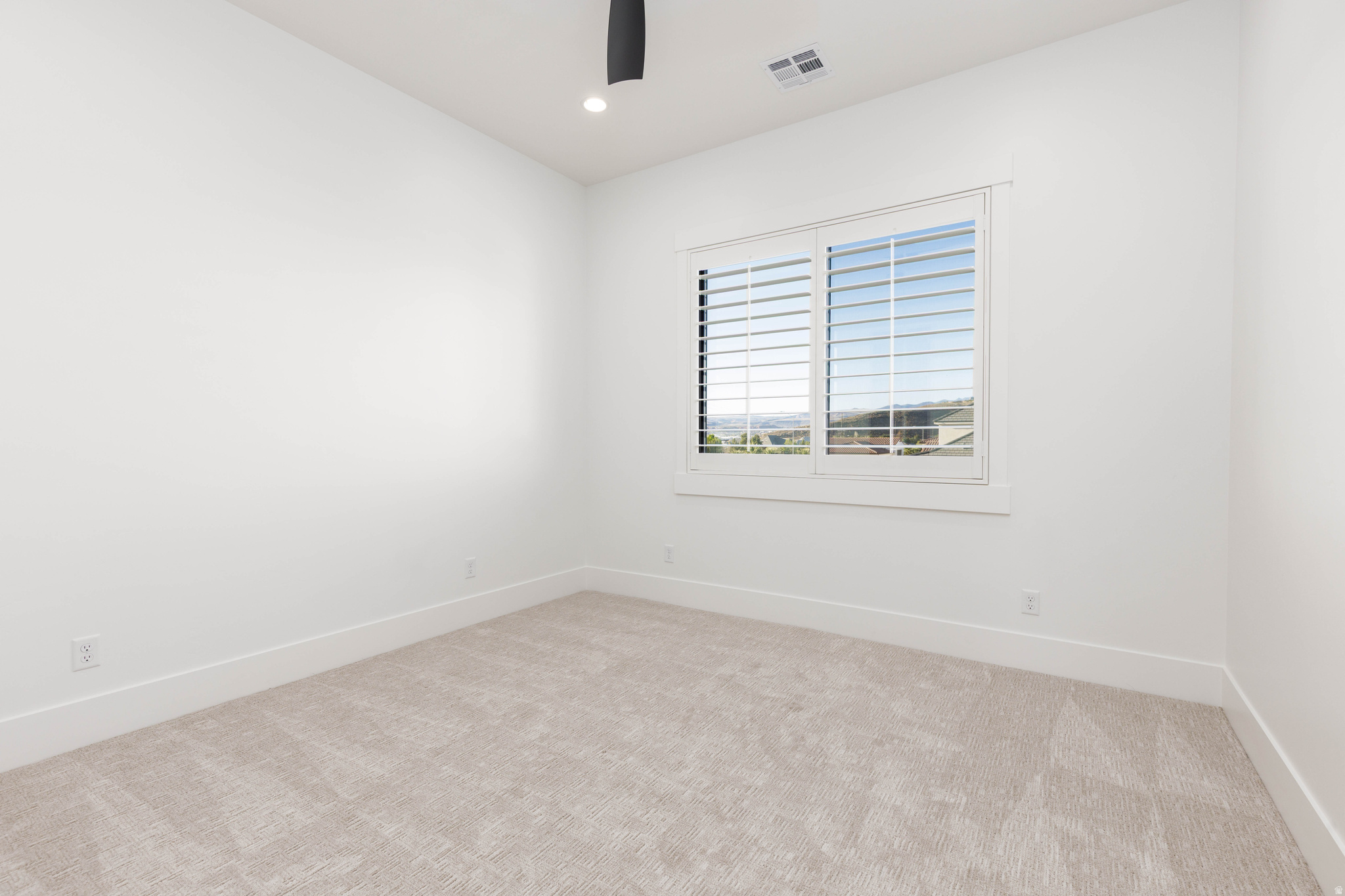 MAJESTIC FIELDS - Residential