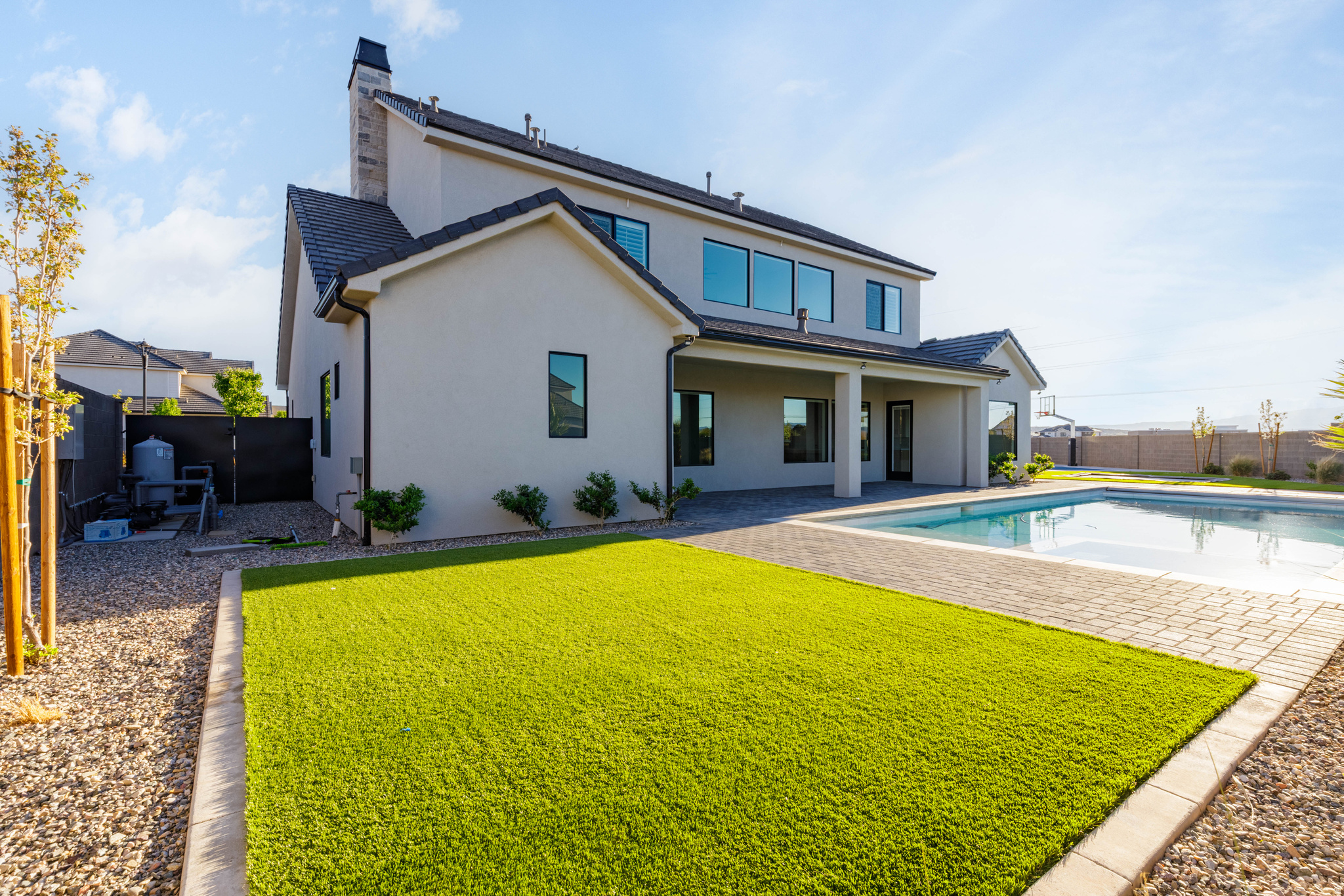 MAJESTIC FIELDS - Residential