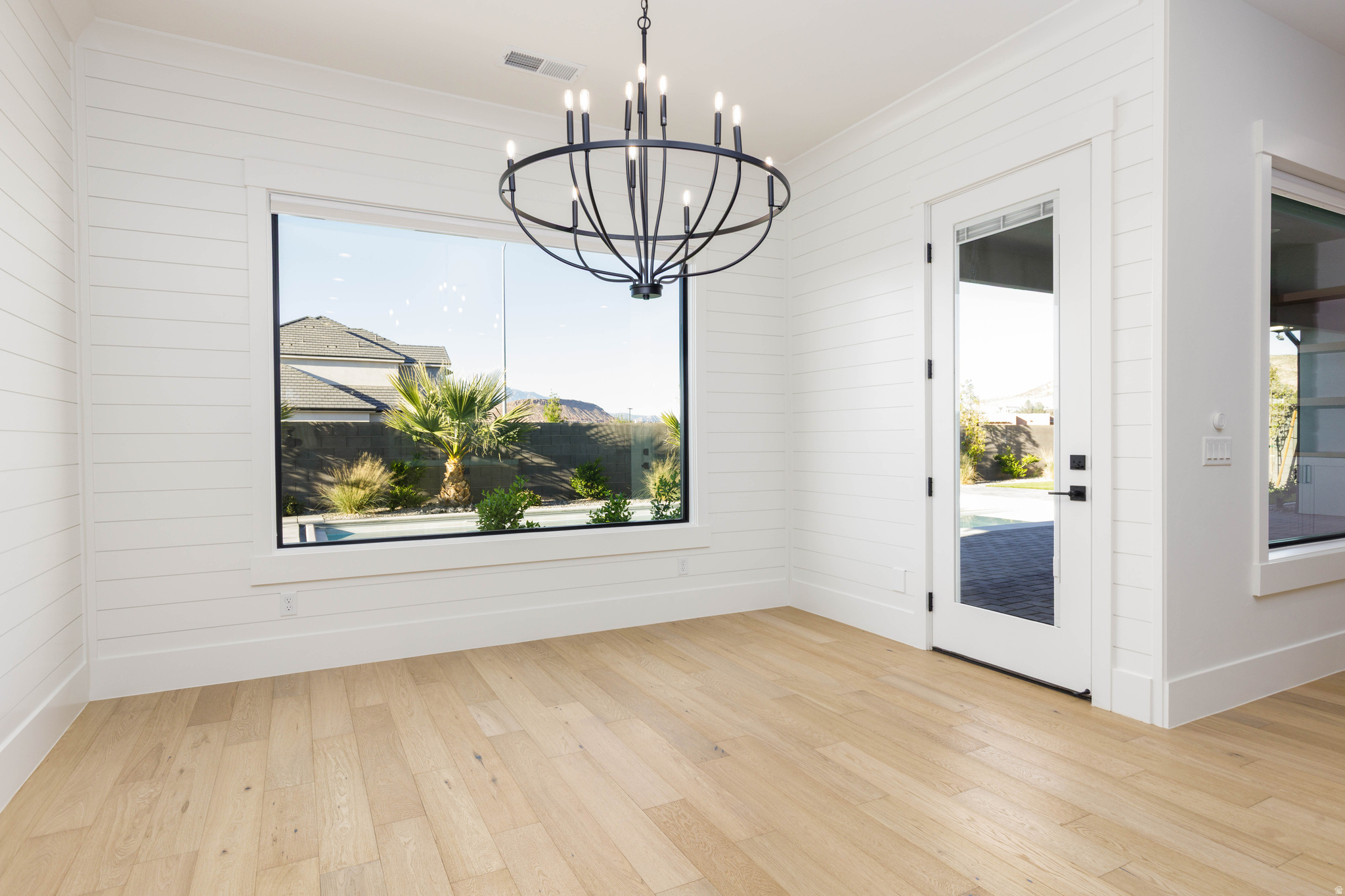 MAJESTIC FIELDS - Residential