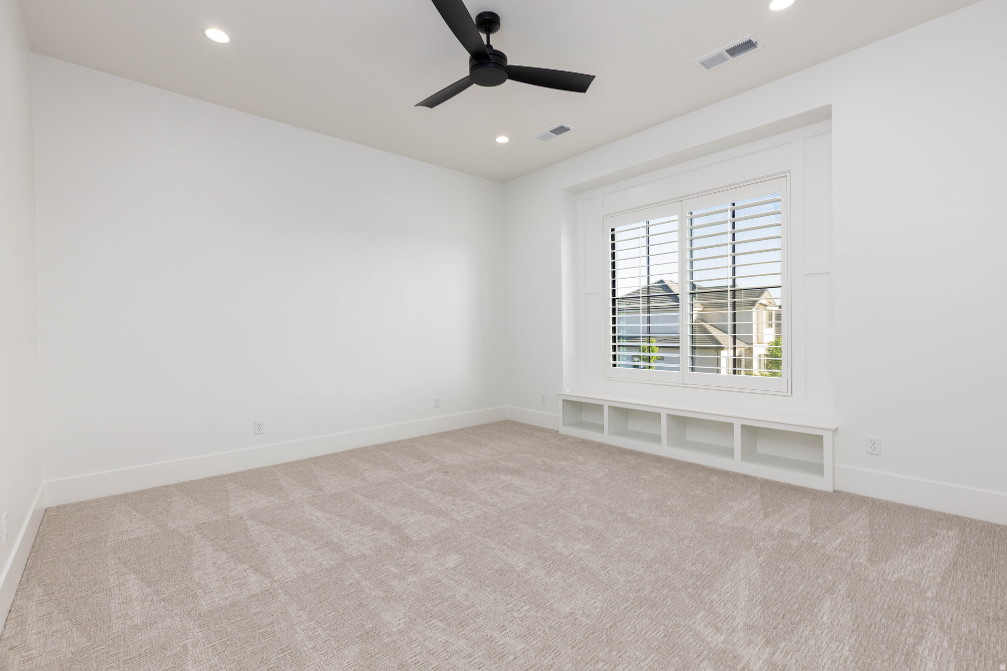 MAJESTIC FIELDS - Residential