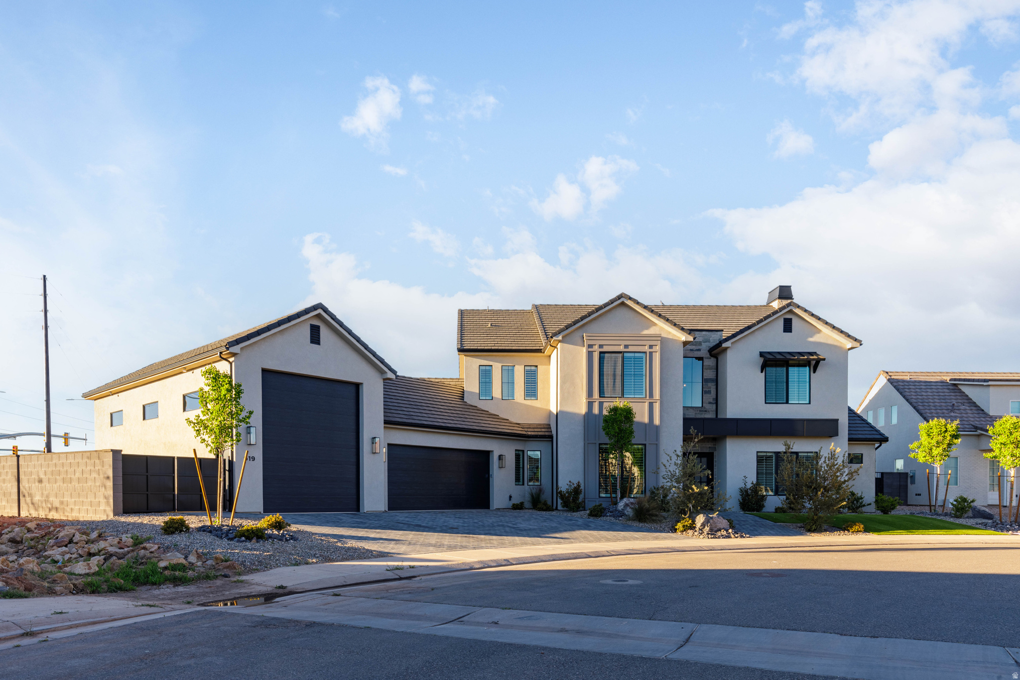 MAJESTIC FIELDS - Residential