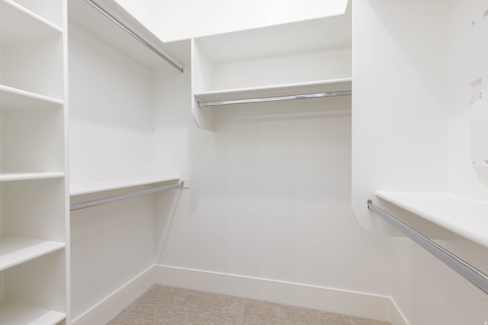 MAJESTIC FIELDS - Residential