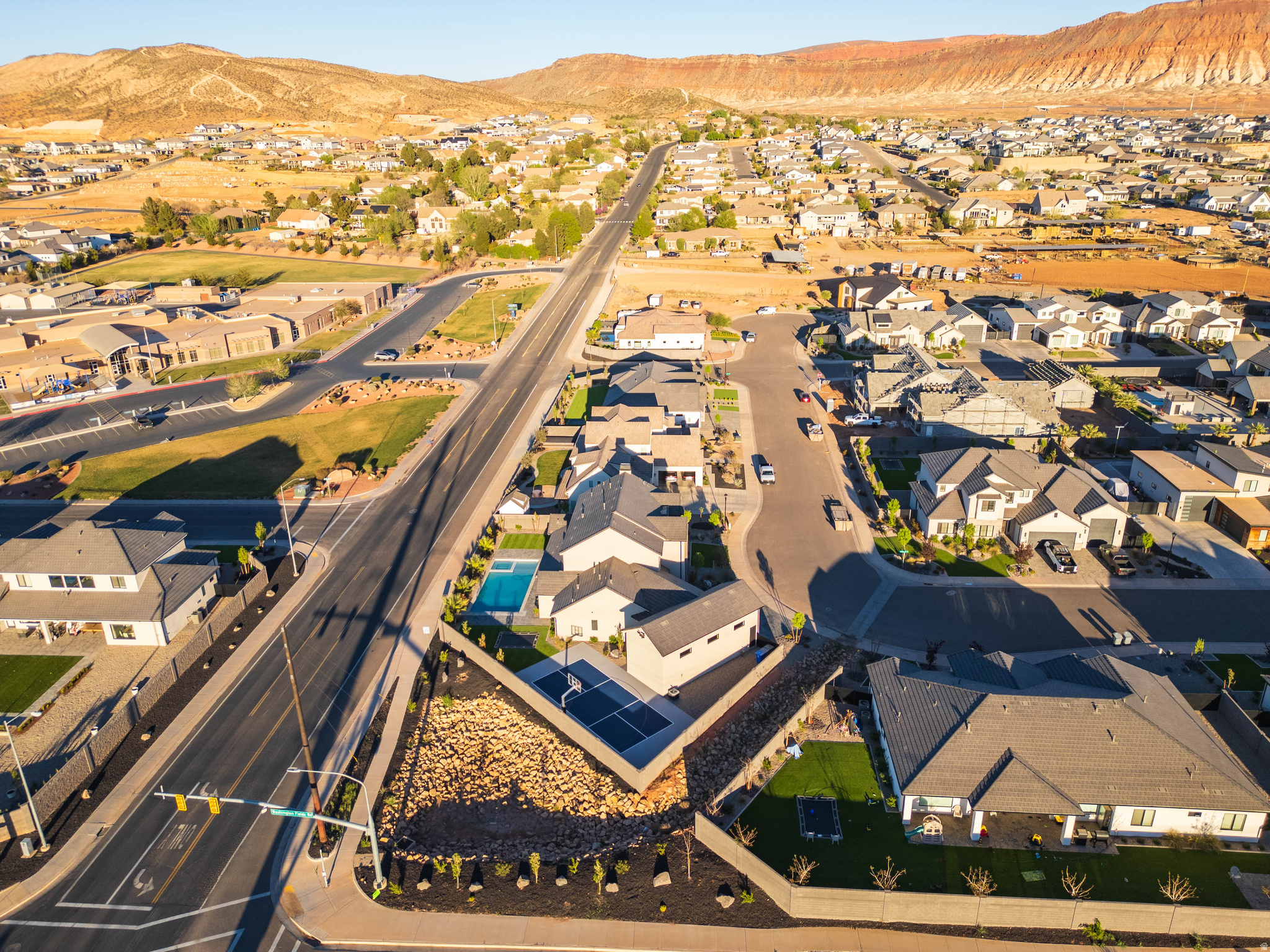 MAJESTIC FIELDS - Residential