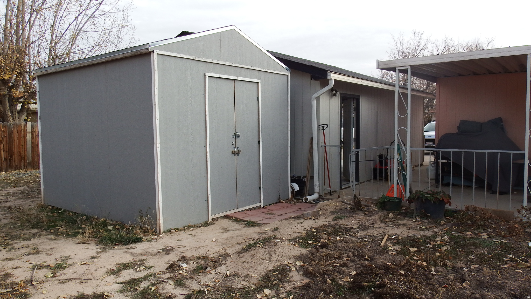 PINE MEADOWS MOBILE HOME COMMUNITY PUD - Residential