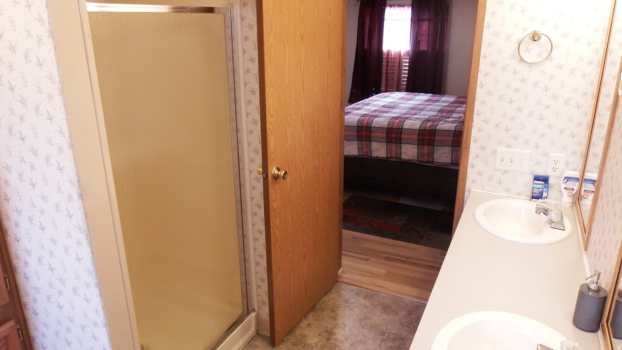 PINE MEADOWS MOBILE HOME COMMUNITY PUD - Residential