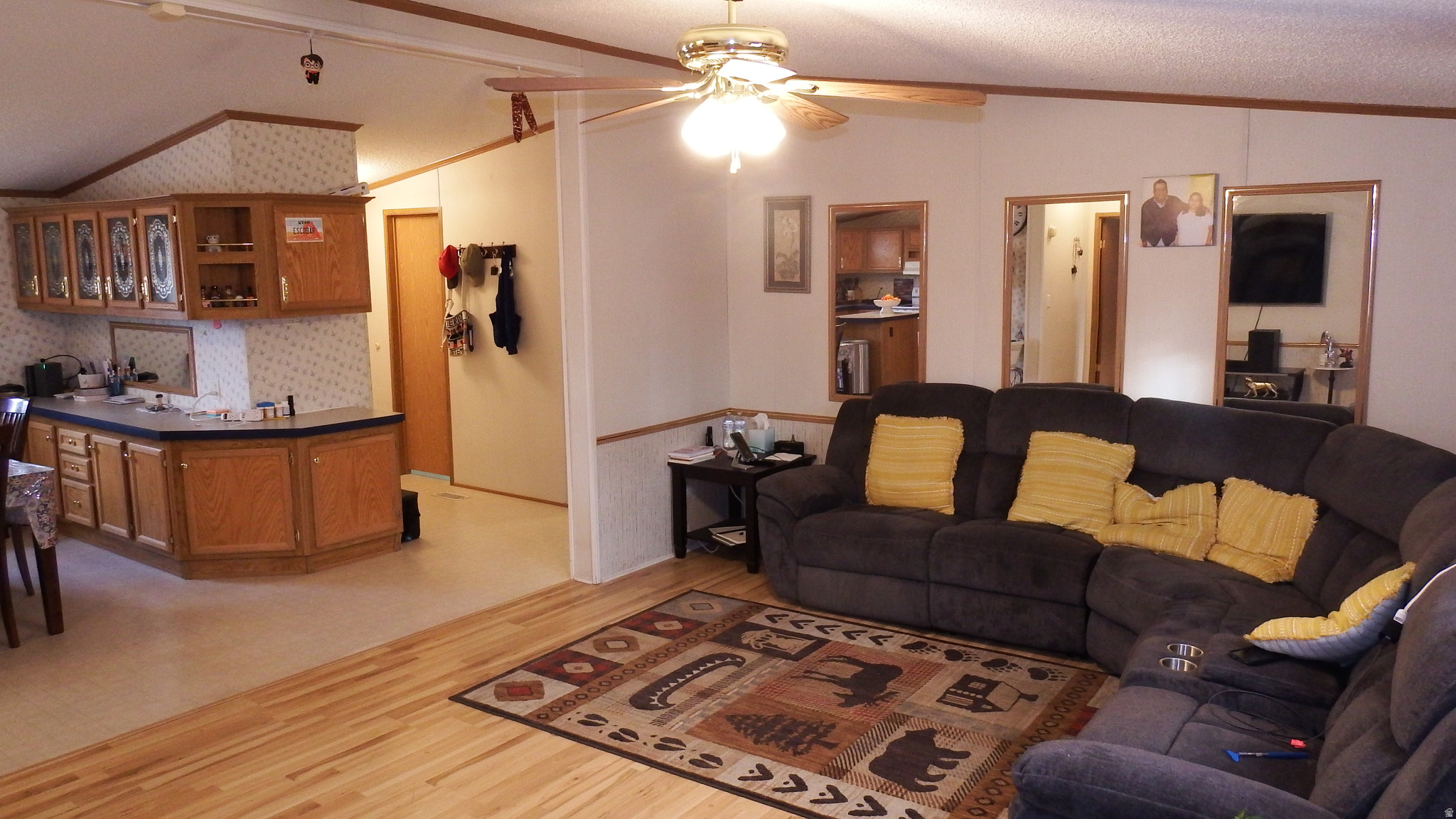 PINE MEADOWS MOBILE HOME COMMUNITY PUD - Residential