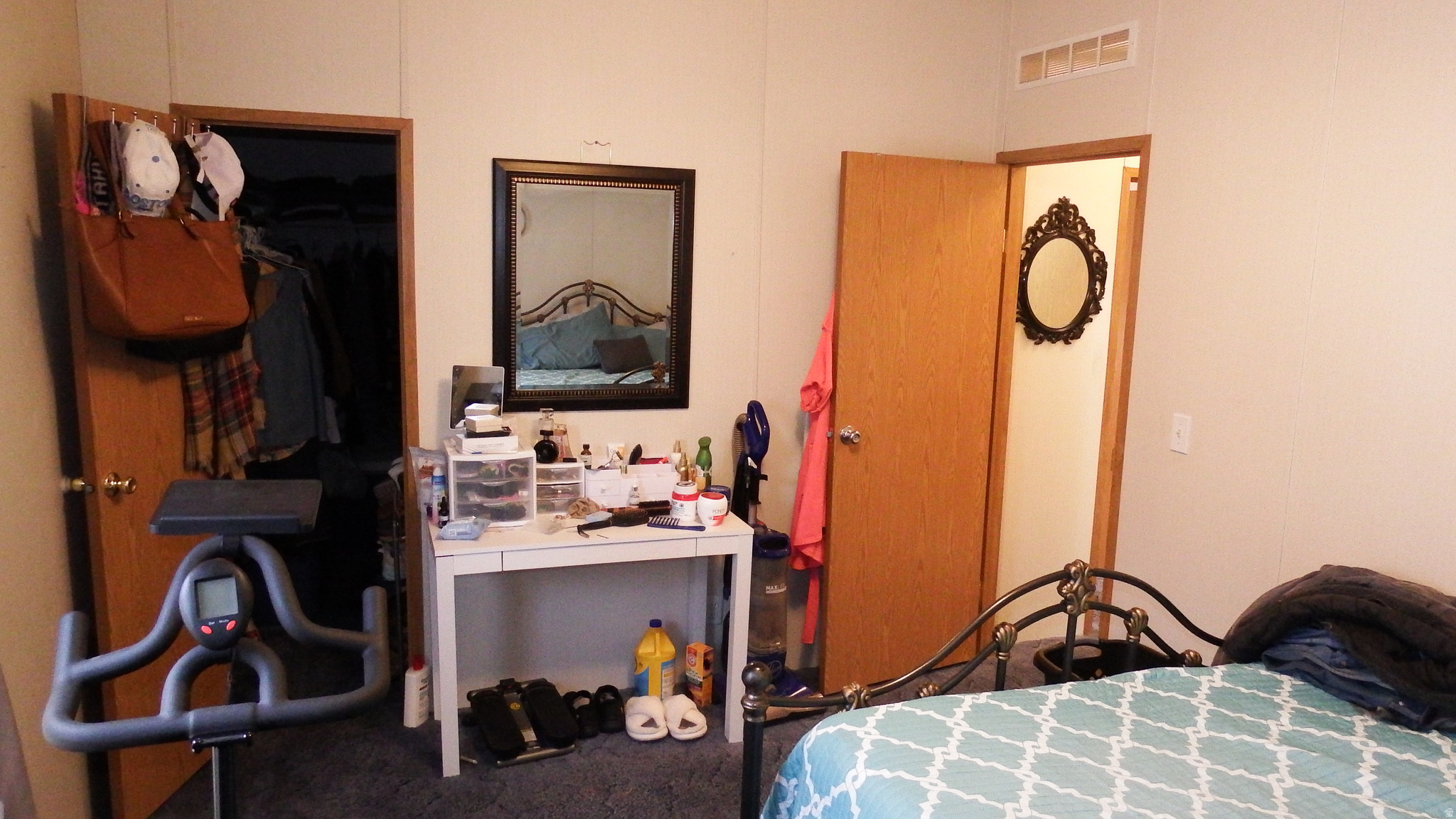 PINE MEADOWS MOBILE HOME COMMUNITY PUD - Residential