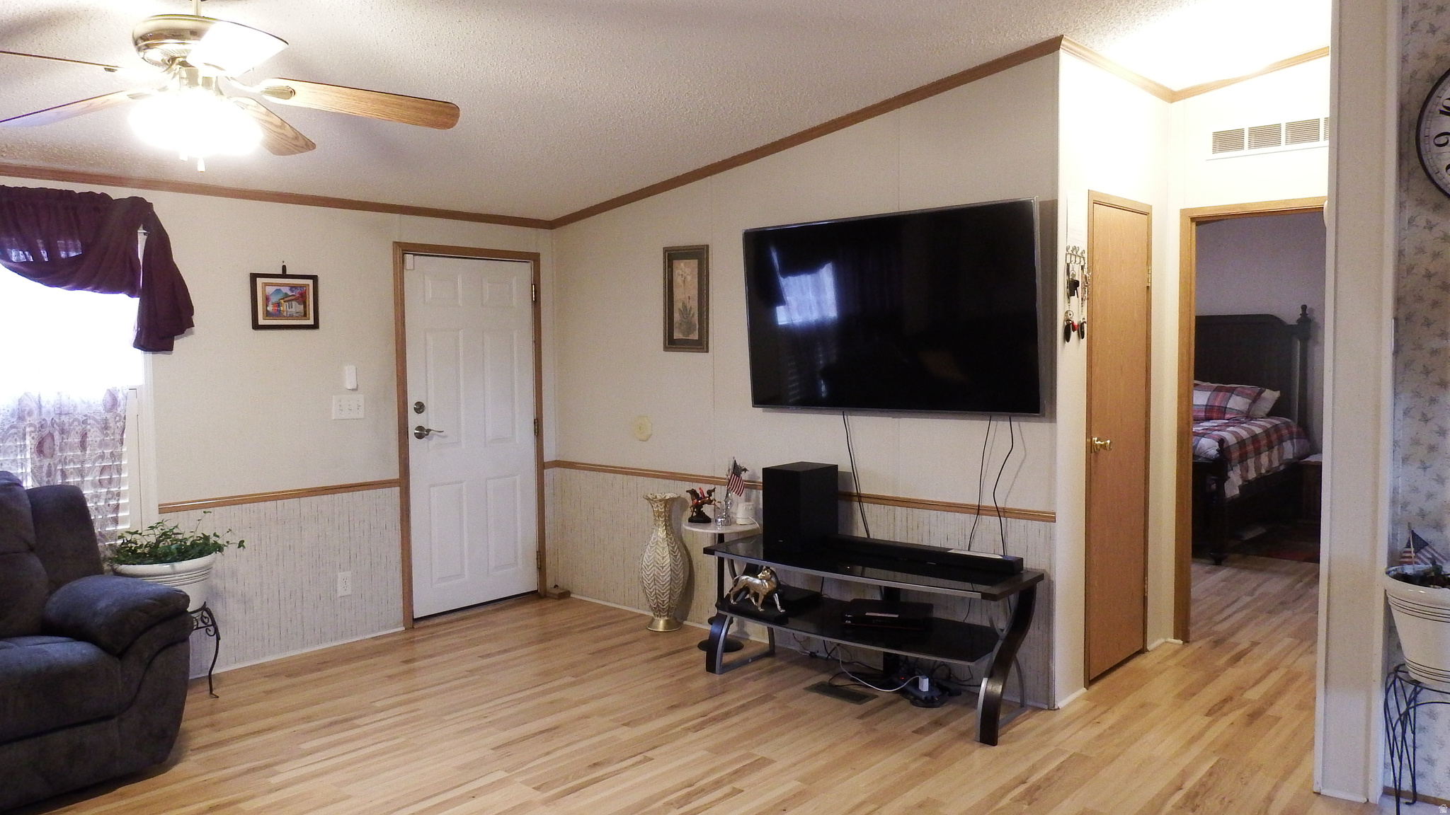 PINE MEADOWS MOBILE HOME COMMUNITY PUD - Residential