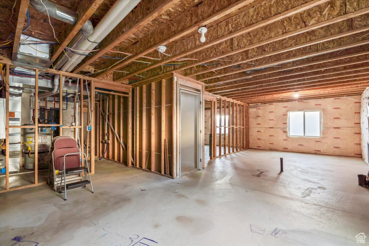 BARNES - Residential