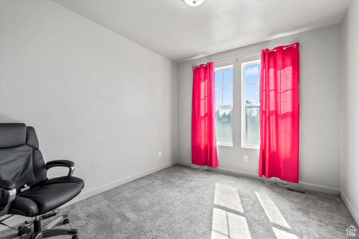 BARNES - Residential