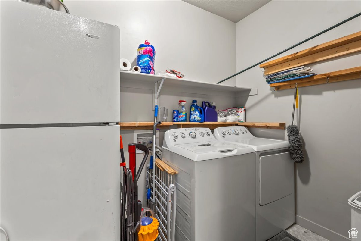 BARNES - Residential