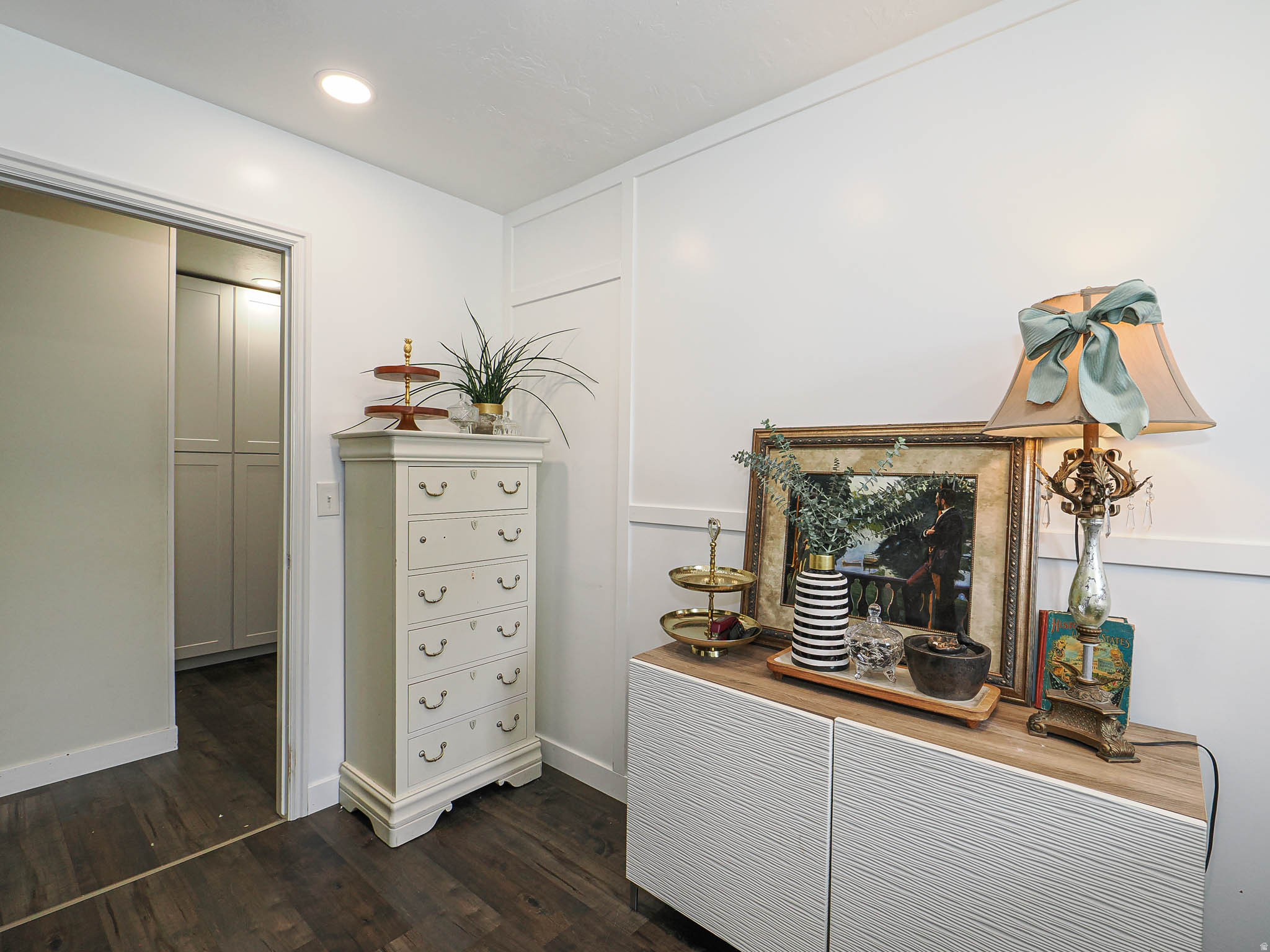 HIDDEN VALLEY COUNTRY CLUB ESTATES - Residential