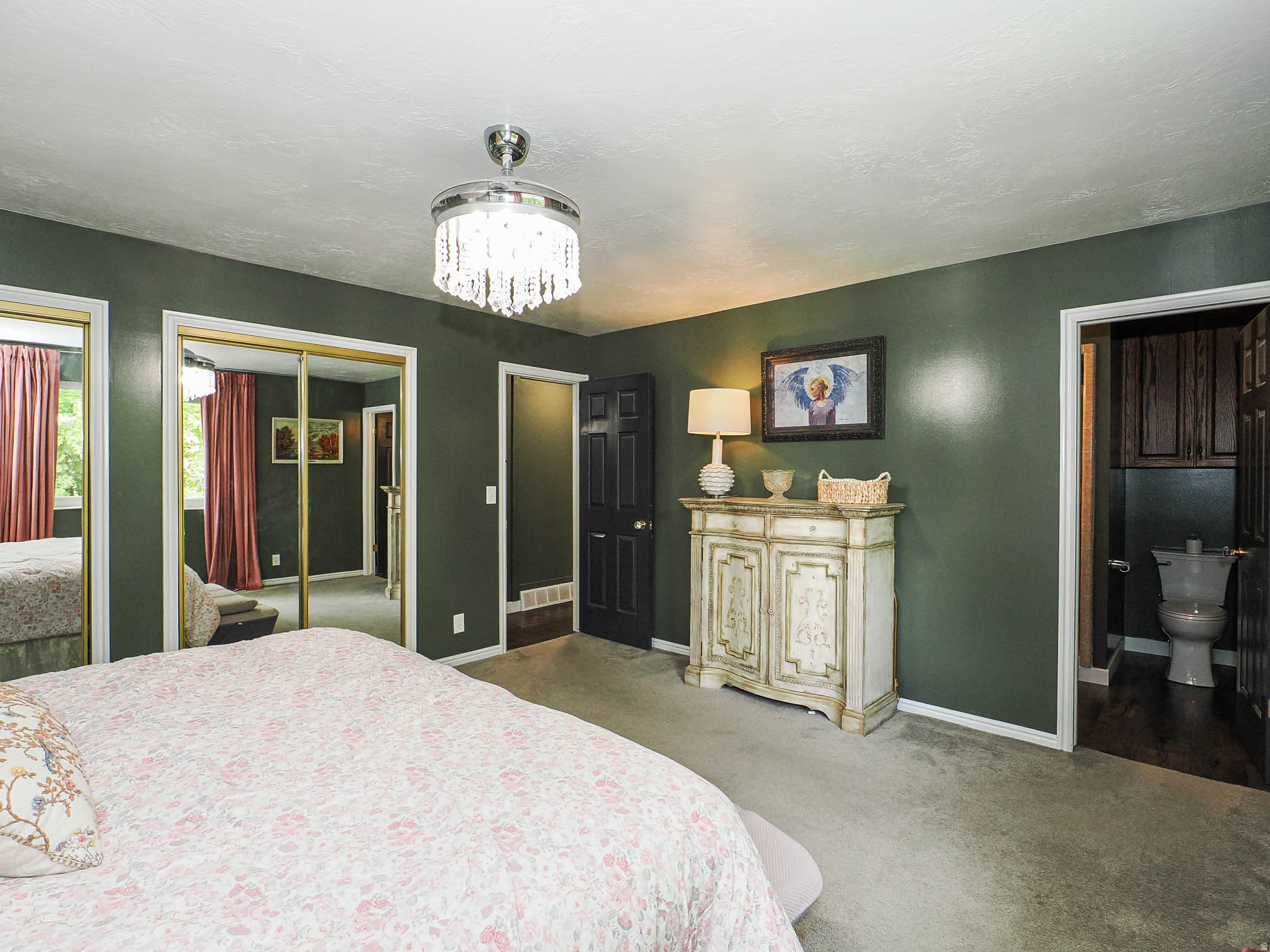 HIDDEN VALLEY COUNTRY CLUB ESTATES - Residential