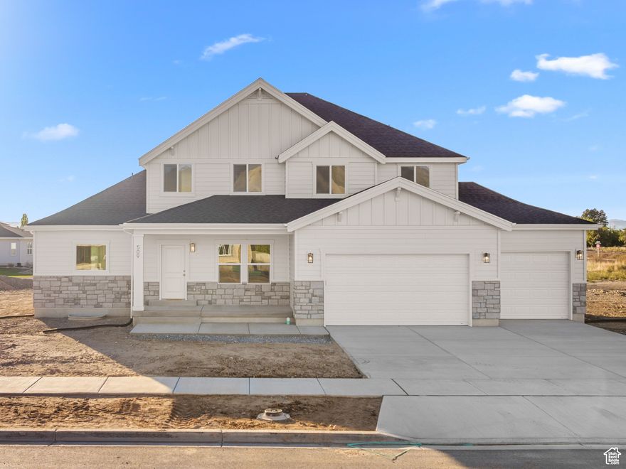 "Hildale" Sample. 6 month build time. Our prices and quality can't be beat. We have been building homes for more than 25 years, this makes us one of the most experienced builders. Choose from many of our well designed plans. All floor plans are appealing from the inside and out. Our lightning fast construction schedule will have you into your new home in no time. Call agent for plans, pricing and maps. Call for Model Home locations, open Mon-Sat 12-6. Preferred Lender incentive available. Buyer to verify all information.