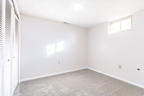 Tiny photo for 3326 S 350 W, Bountiful, UT 84010 (MLS # 2125462)