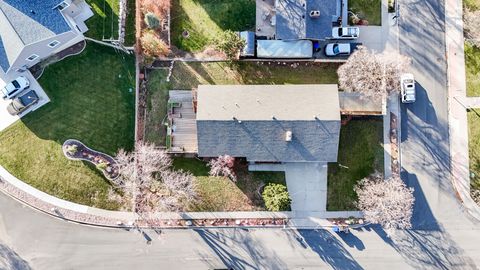 Tiny photo for 3326 S 350 W, Bountiful, UT 84010 (MLS # 2125462)