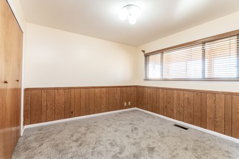 Tiny photo for 3326 S 350 W, Bountiful, UT 84010 (MLS # 2125462)