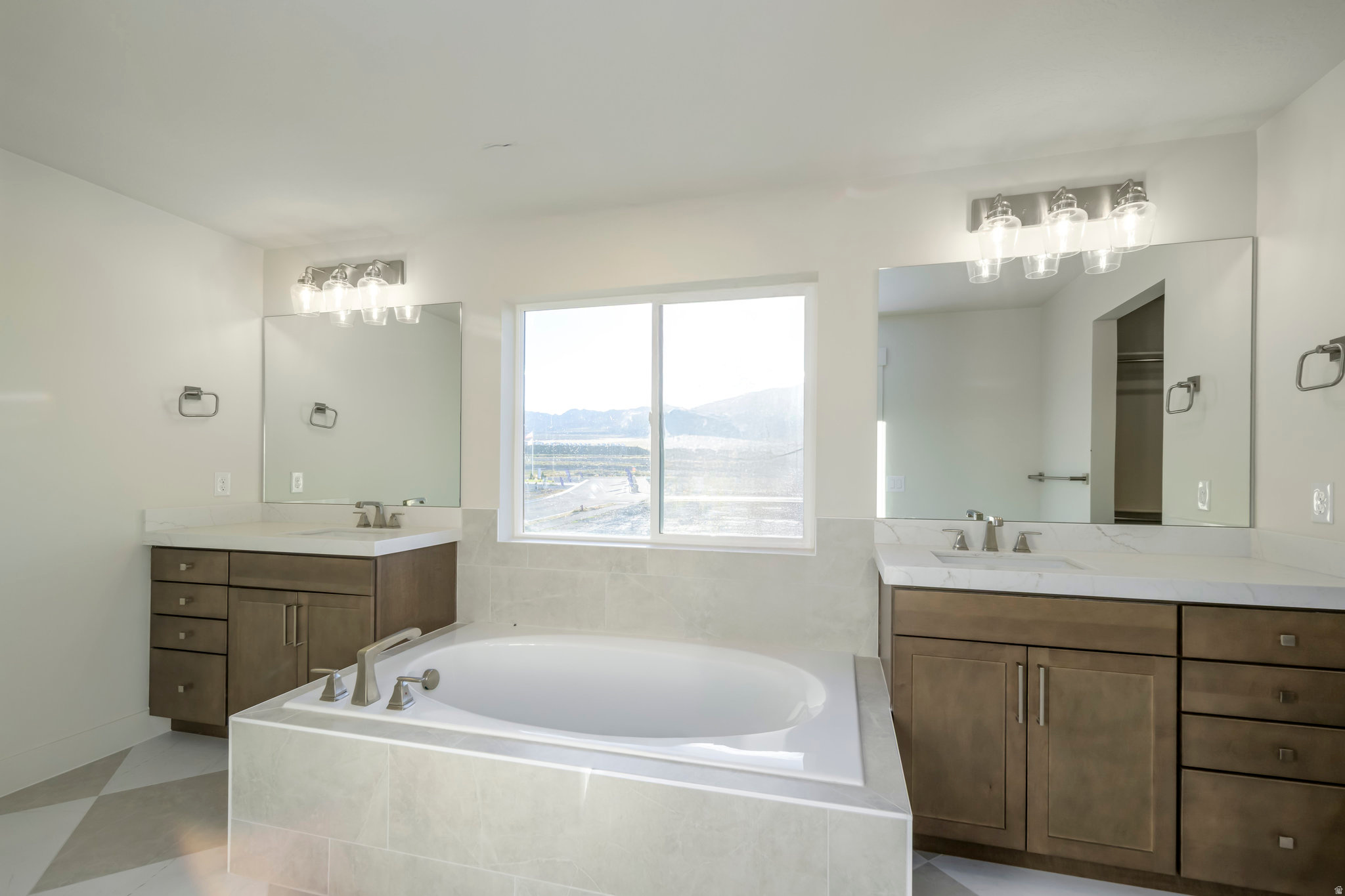 WORTHINGTON RANCH - Residential