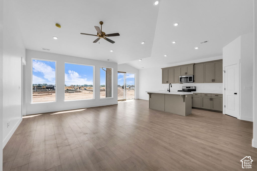 Photo of 481 W 1800 N, Harrisville, UT 84404 (MLS # 2190658)