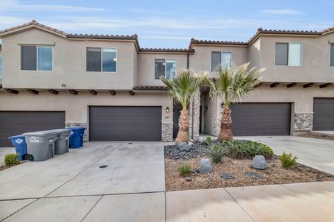 Tiny photo for 497 N VENTURA LN, Washington, UT 84780 (MLS # 2132605)