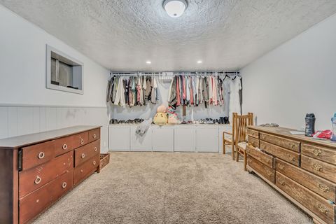 Tiny photo for 5276 S HUNTINGTON CIR, Taylorsville, UT 84129 (MLS # 2139800)