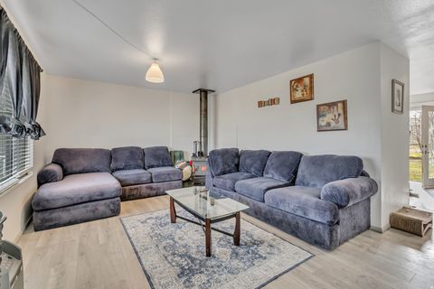 Tiny photo for 5276 S HUNTINGTON CIR, Taylorsville, UT 84129 (MLS # 2139800)