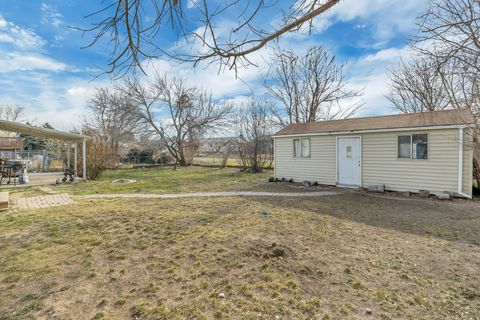 Tiny photo for 5276 S HUNTINGTON CIR, Taylorsville, UT 84129 (MLS # 2139800)