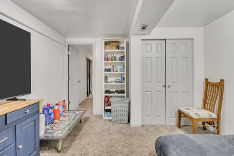 Tiny photo for 5276 S HUNTINGTON CIR, Taylorsville, UT 84129 (MLS # 2139800)
