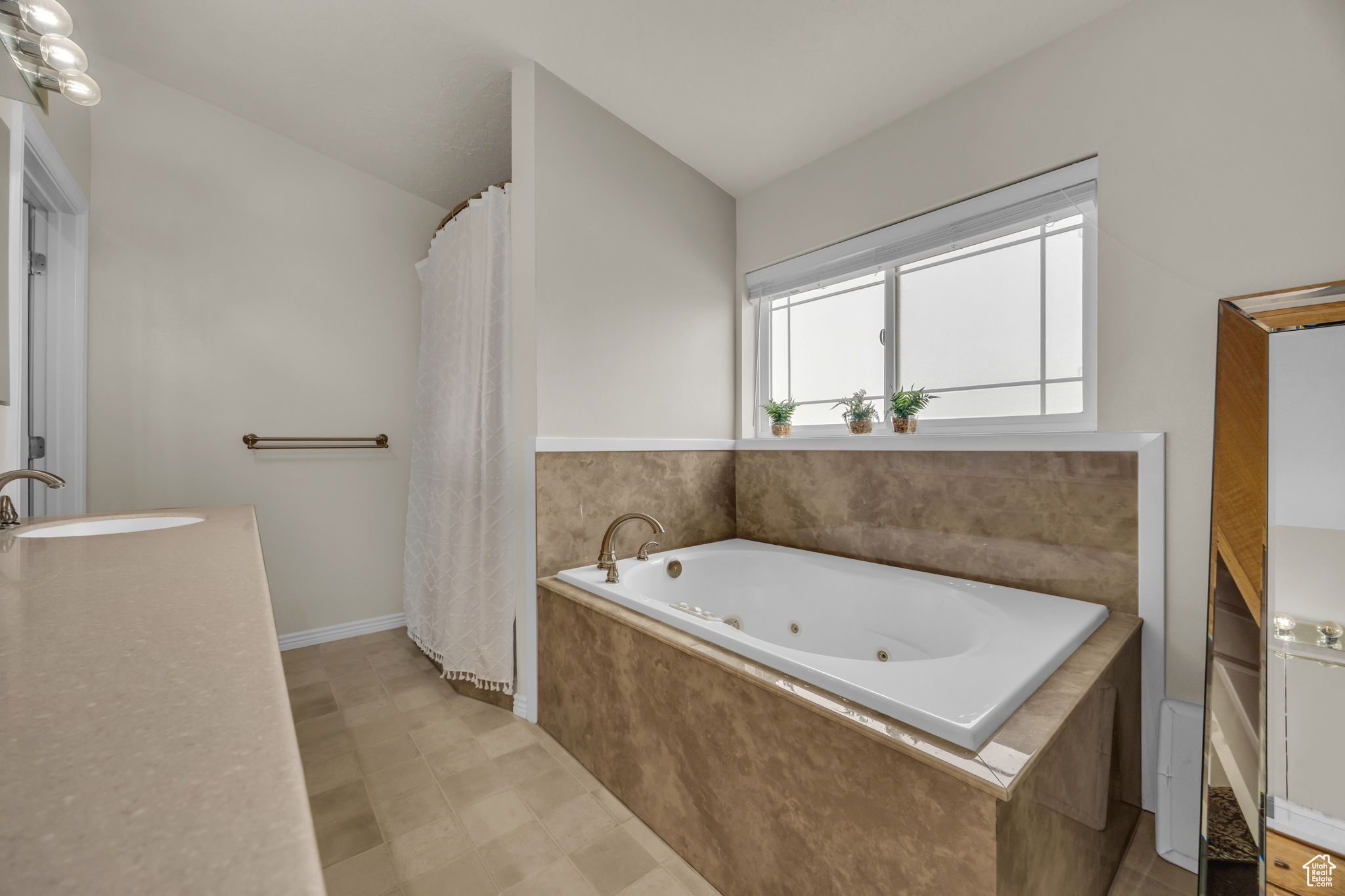 WHITE SAGE - Residential