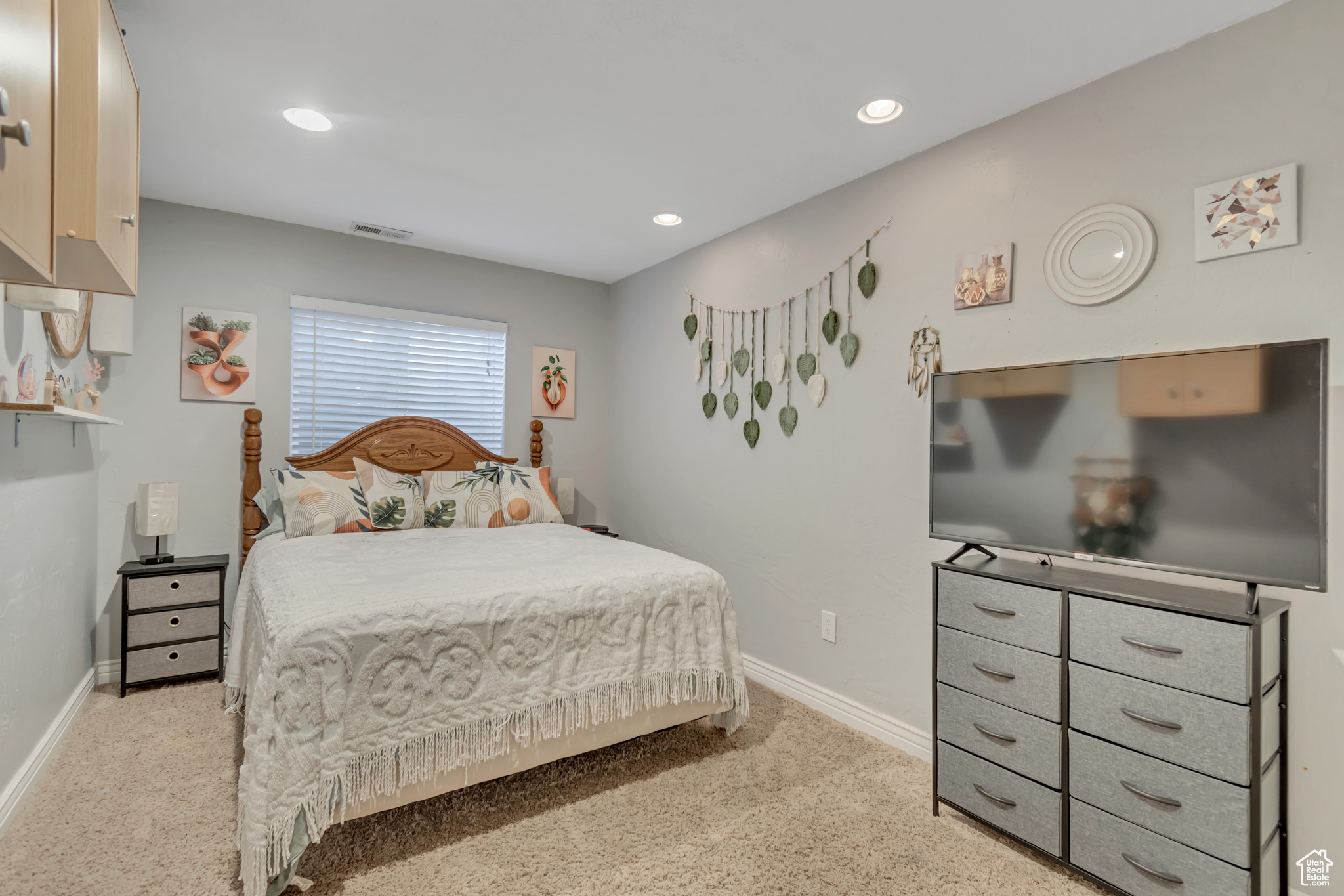 FOOTHILLS - Residential