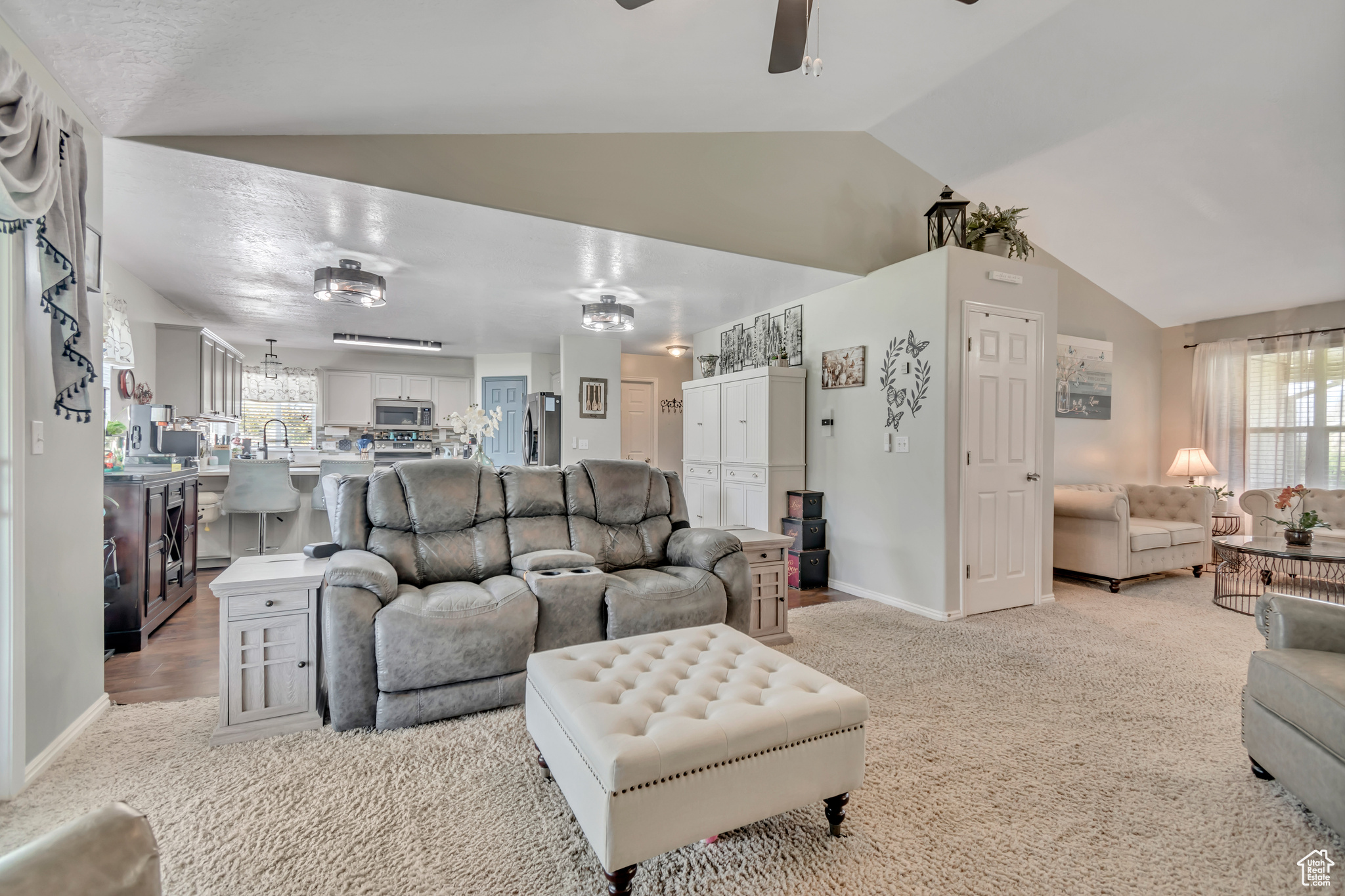 FOOTHILLS - Residential