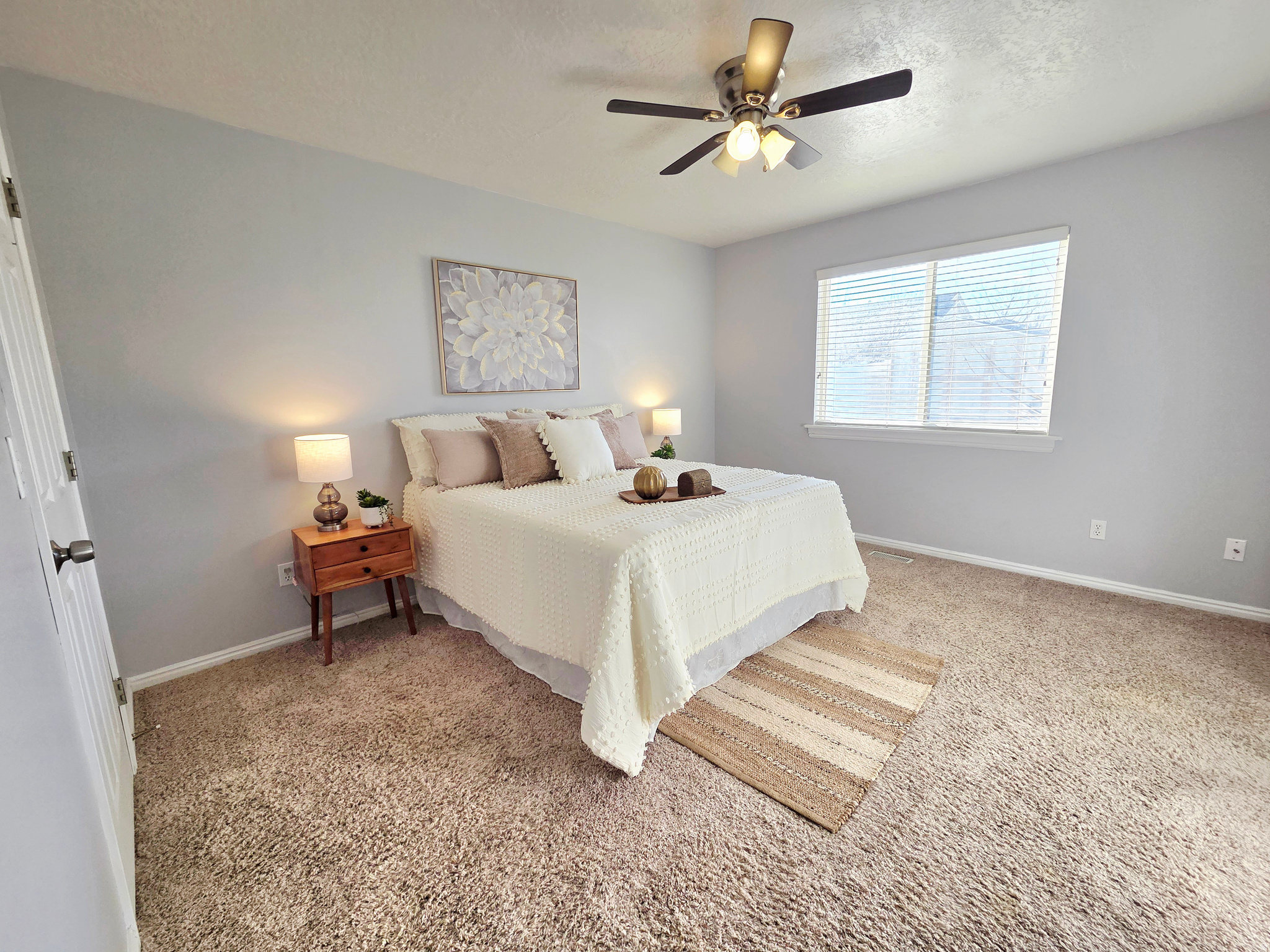 FOOTHILLS - Residential