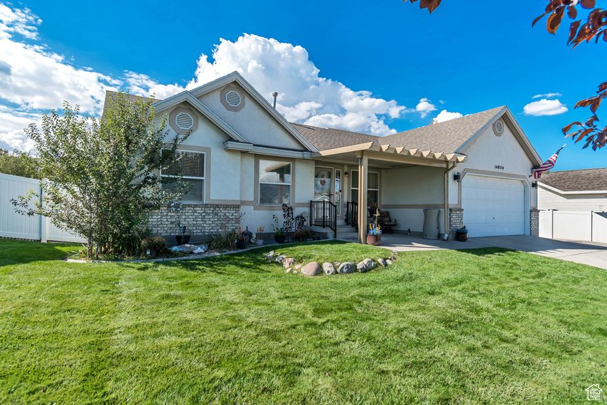 OPEN HOUSE tomorrow, Friday the 3rd, from 4-7pm!!! Welcome to this delightful 6-bedroom, 3-bath rambler nestled in the heart of Riverton! The main level features a bright, open-concept floorplan with plenty of space for gatherings and everyday living, along with 3 comfortable bedrooms and 2 bathrooms. The lower level offers a spacious bonus room perfect for movie nights, hobbies, or playtime, plus 3 additional bedrooms, a full bath, and a versatile flex room.  Step outside to enjoy the large covered deck and expansive backyard-perfect for entertaining friends and family. The oversized garage and generous RV pad provide ample room for RVs, boats, and all your toys.  Recent updates offer peace of mind, including a new HVAC system, water heater, and water softener (2025), plus newer kitchen appliances-dishwasher, oven, and microwave (2024). An energy-efficient sliding patio door (2024) adds both comfort and style.  This home offers the perfect blend of space, updates, and functionality in a prime Riverton location. Schedule your private showing today!  Square footage is provided as a courtesy estimate only and was obtained from county records. Buyer is advised to obtain an independent measurement.