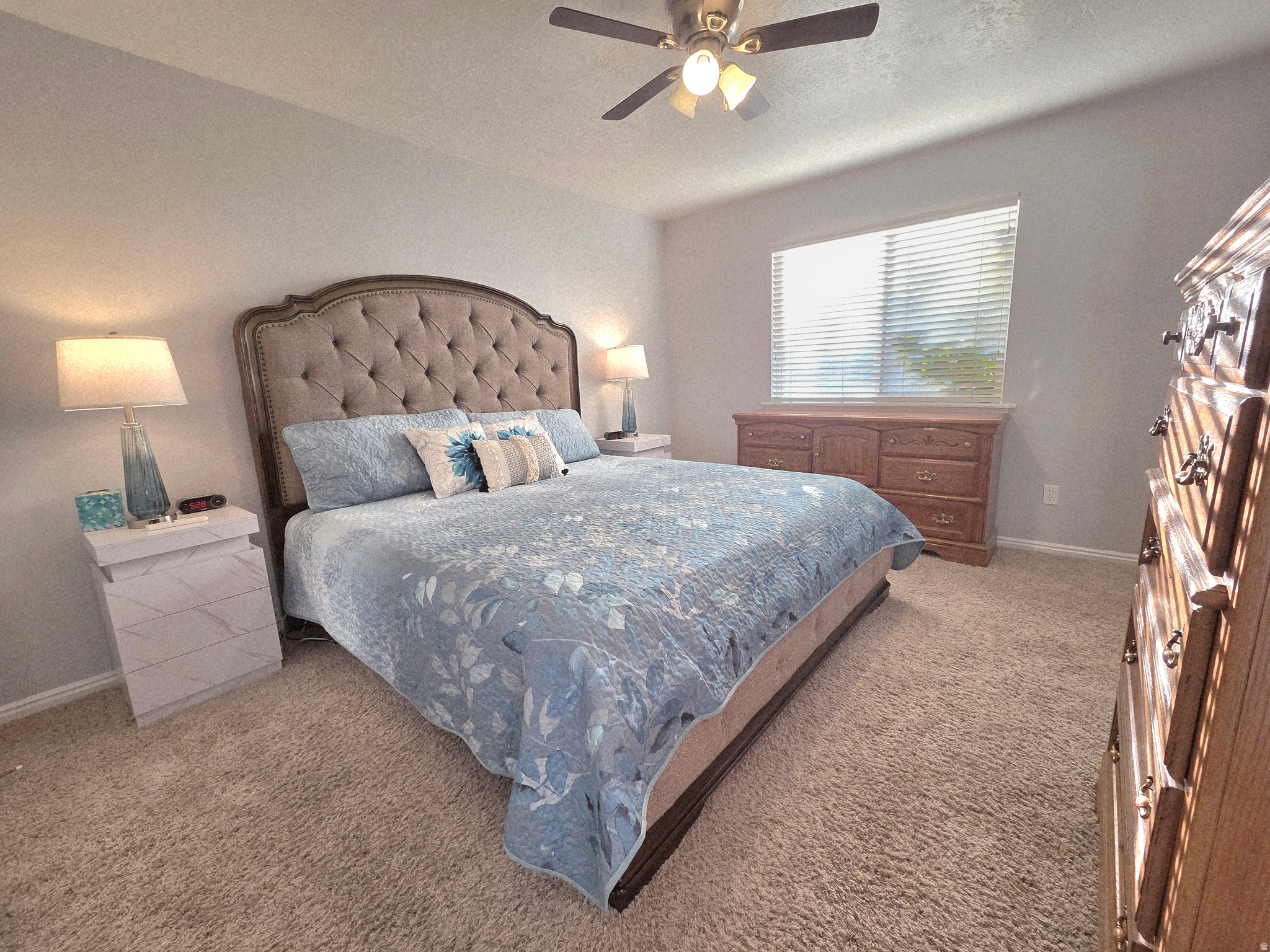 FOOTHILLS - Residential