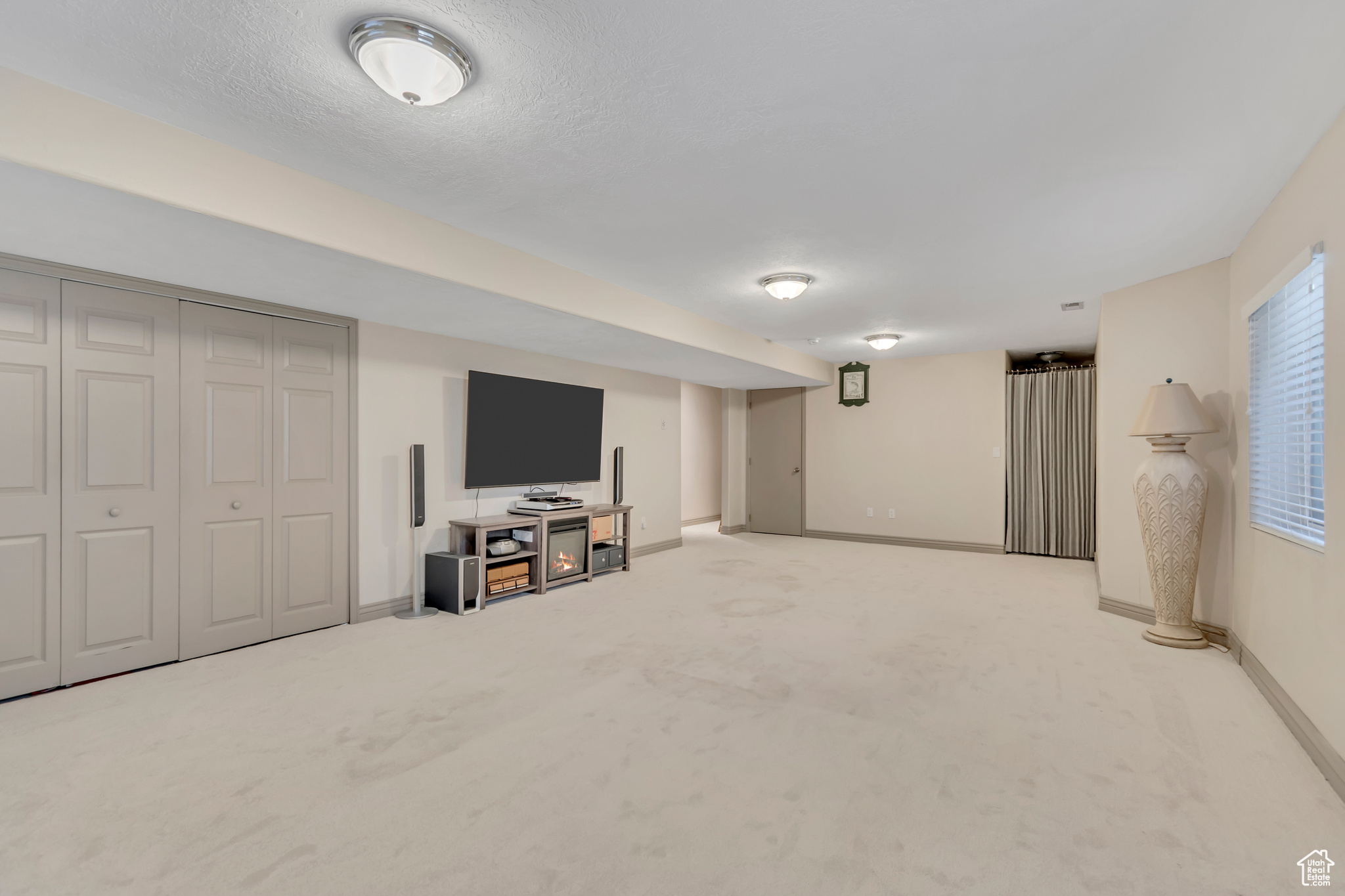 FOOTHILLS - Residential