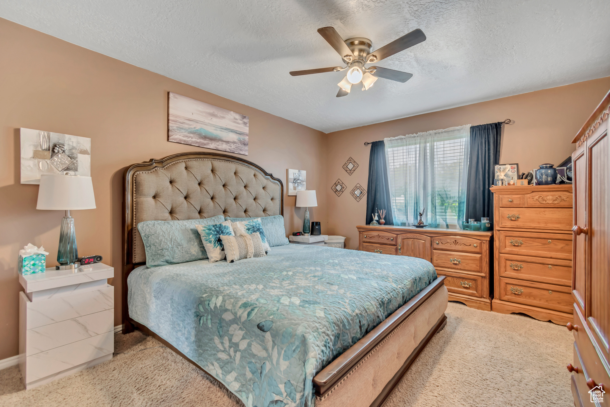 FOOTHILLS - Residential