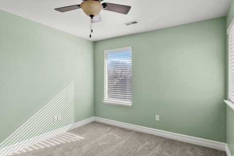 Tiny photo for 706 S 600 E, Layton, UT 84041 (MLS # 2135474)