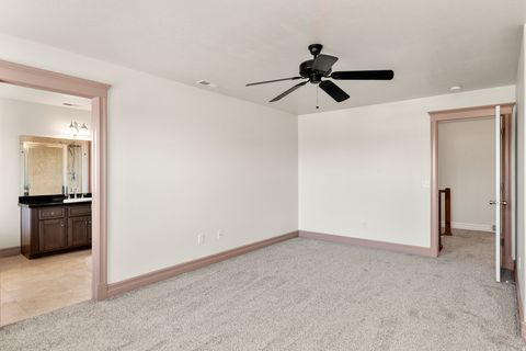 Tiny photo for 706 S 600 E, Layton, UT 84041 (MLS # 2135474)