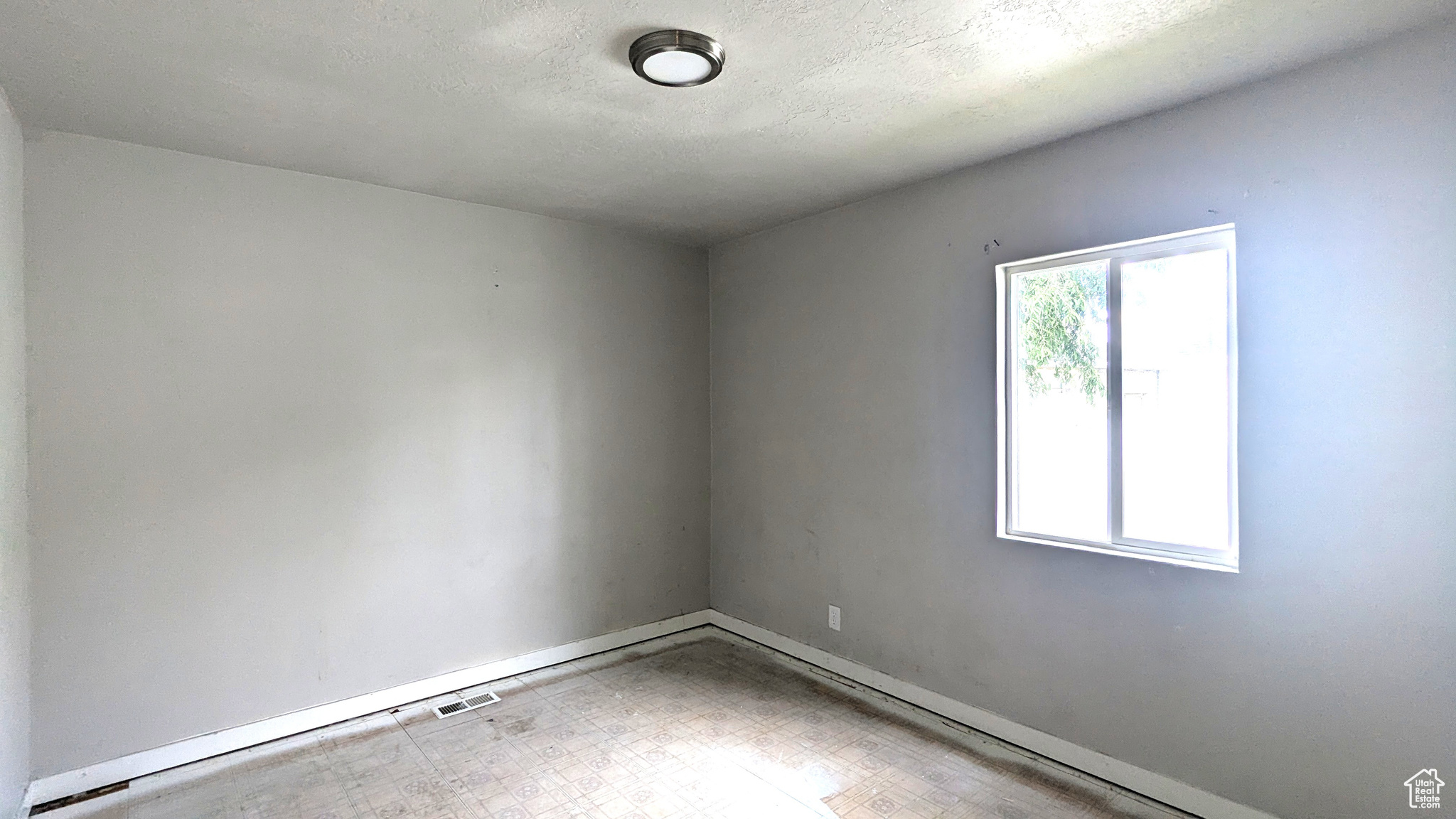 4650 W Mildred St, Kearns, Utah image 12