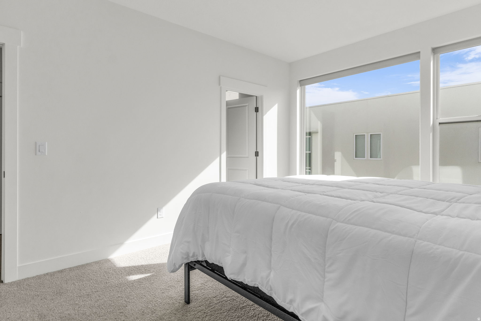 DAYBREAK - Residential