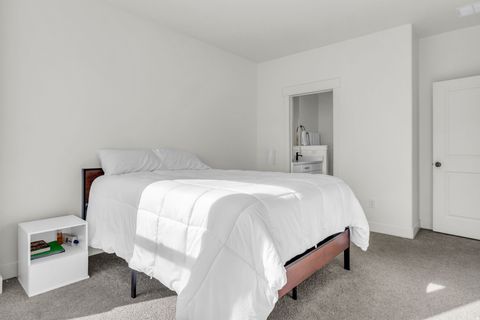 Tiny photo for 11059 S FREESTONE RD, South Jordan, UT 84095 (MLS # 2135262)