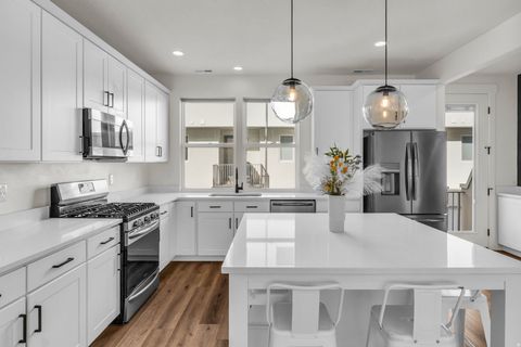 Tiny photo for 11059 S FREESTONE RD, South Jordan, UT 84095 (MLS # 2135262)