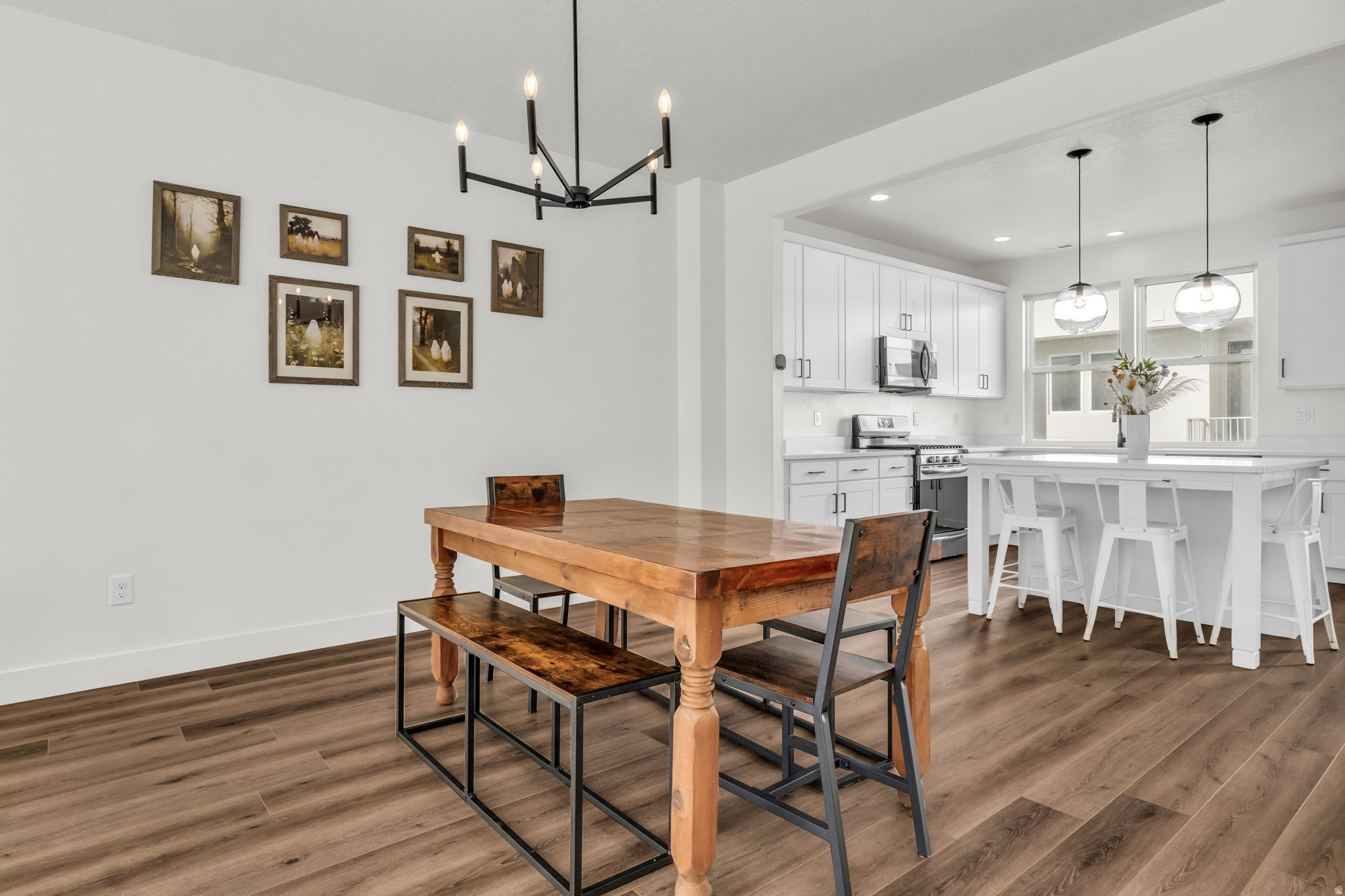 DAYBREAK - Residential