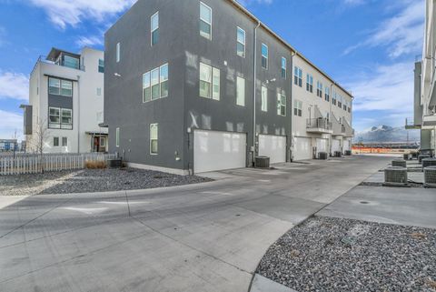 Tiny photo for 11059 S FREESTONE RD, South Jordan, UT 84095 (MLS # 2135262)