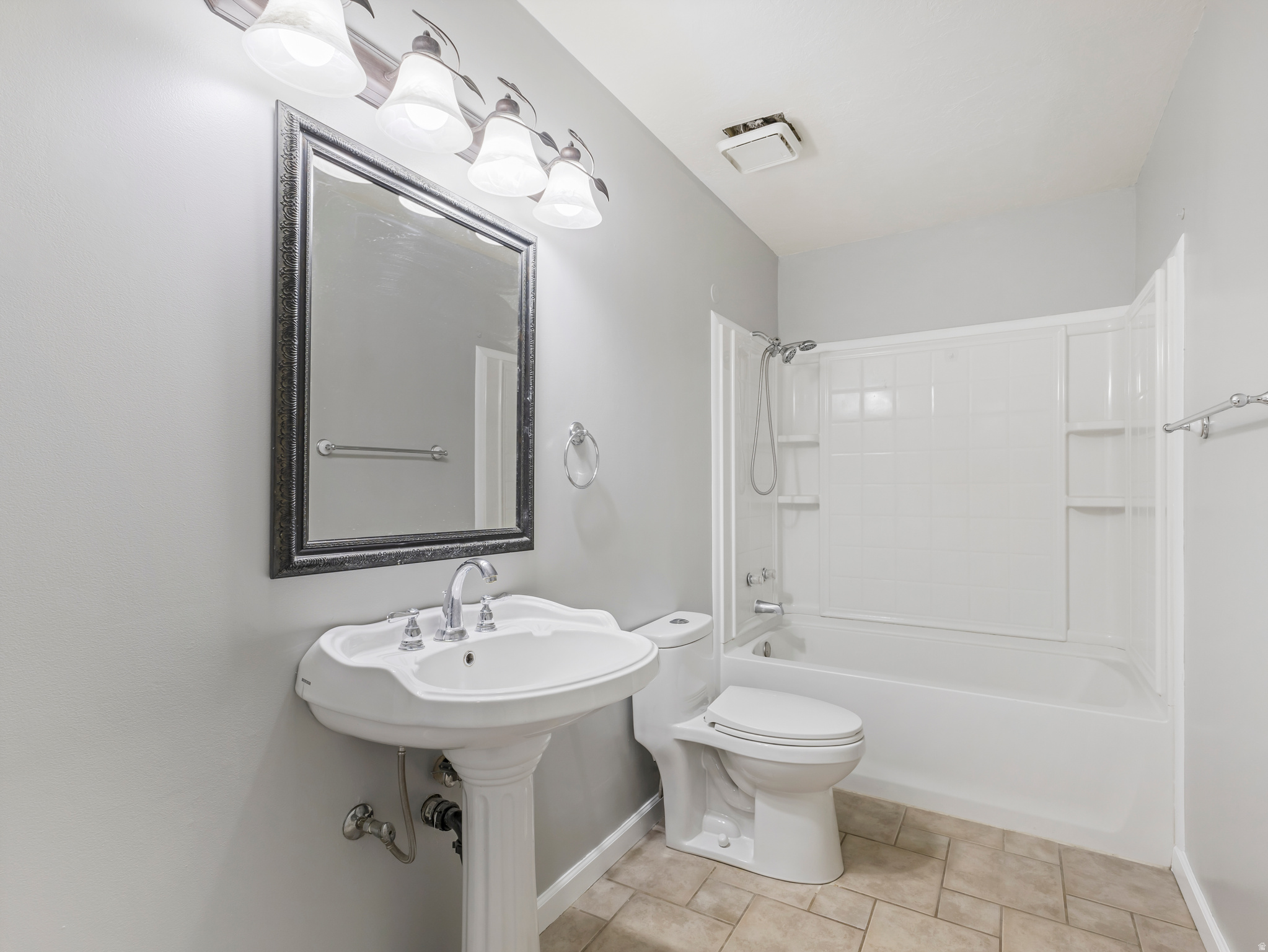 OQUIRHH SHADOWS - Residential