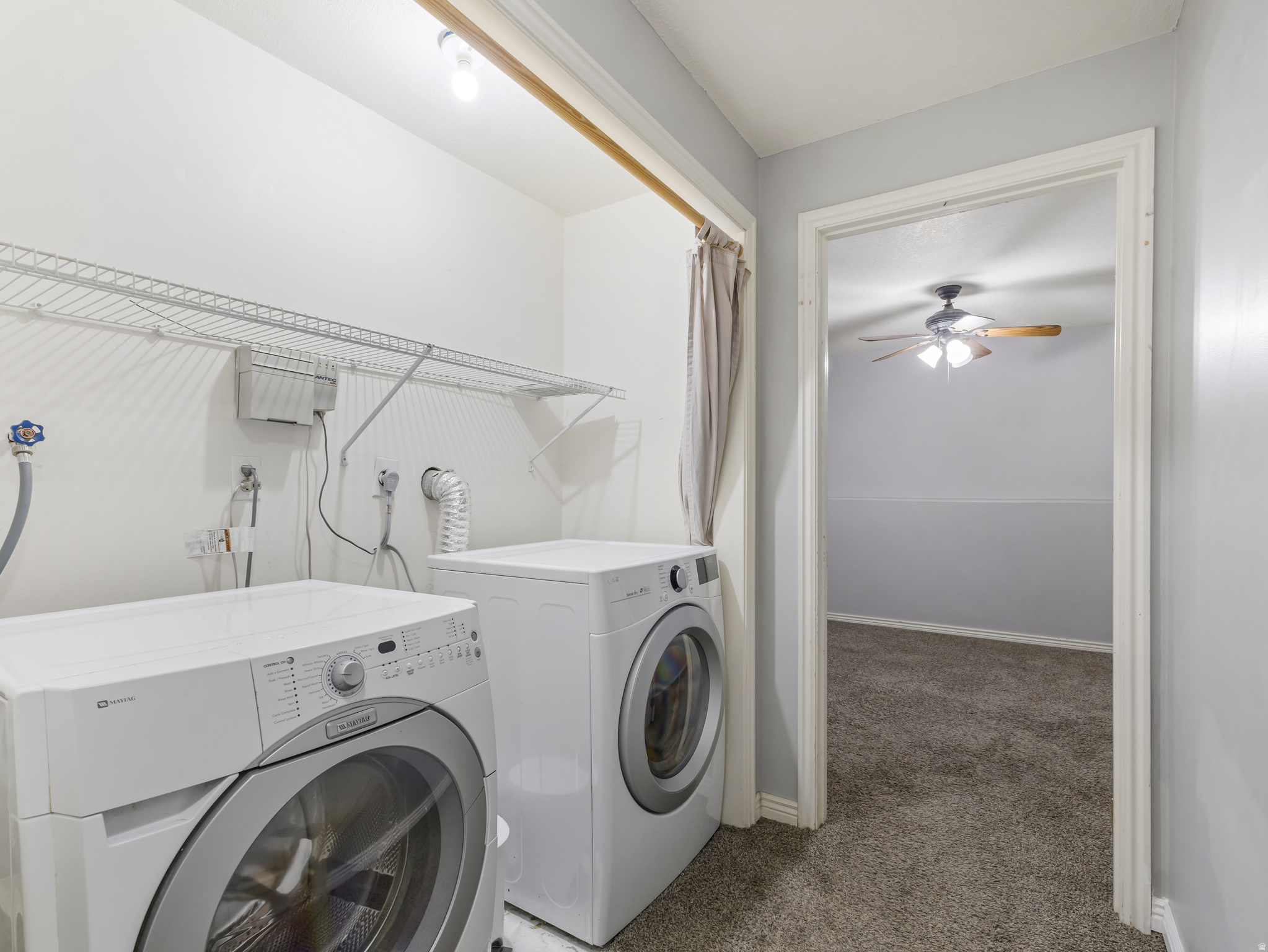 OQUIRHH SHADOWS - Residential