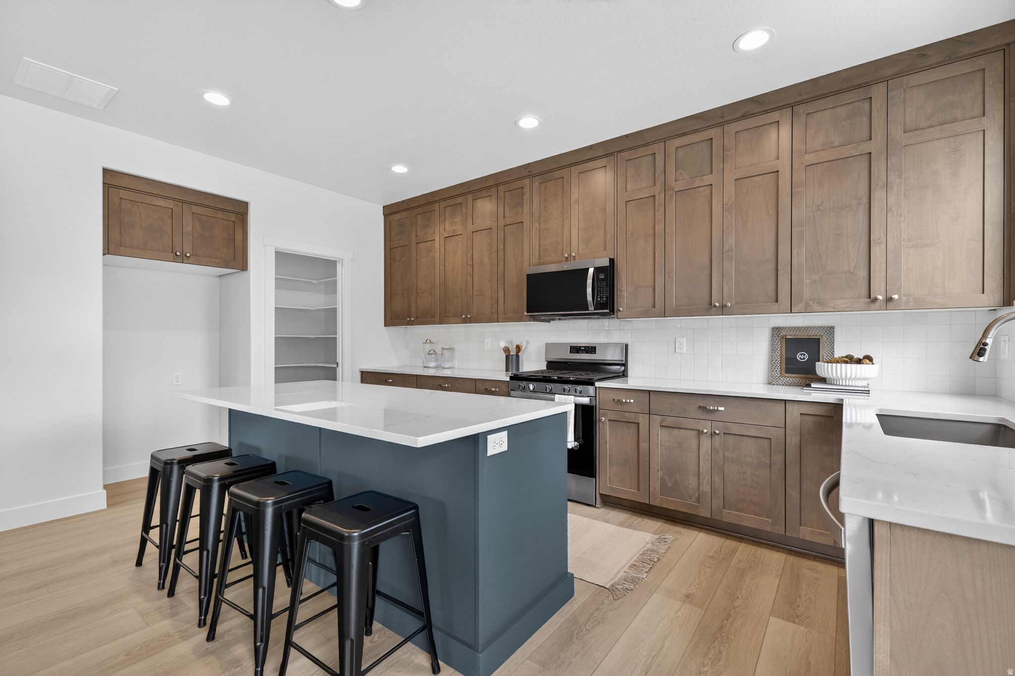 CREEKSIDE AT JDC RANCH - Residential