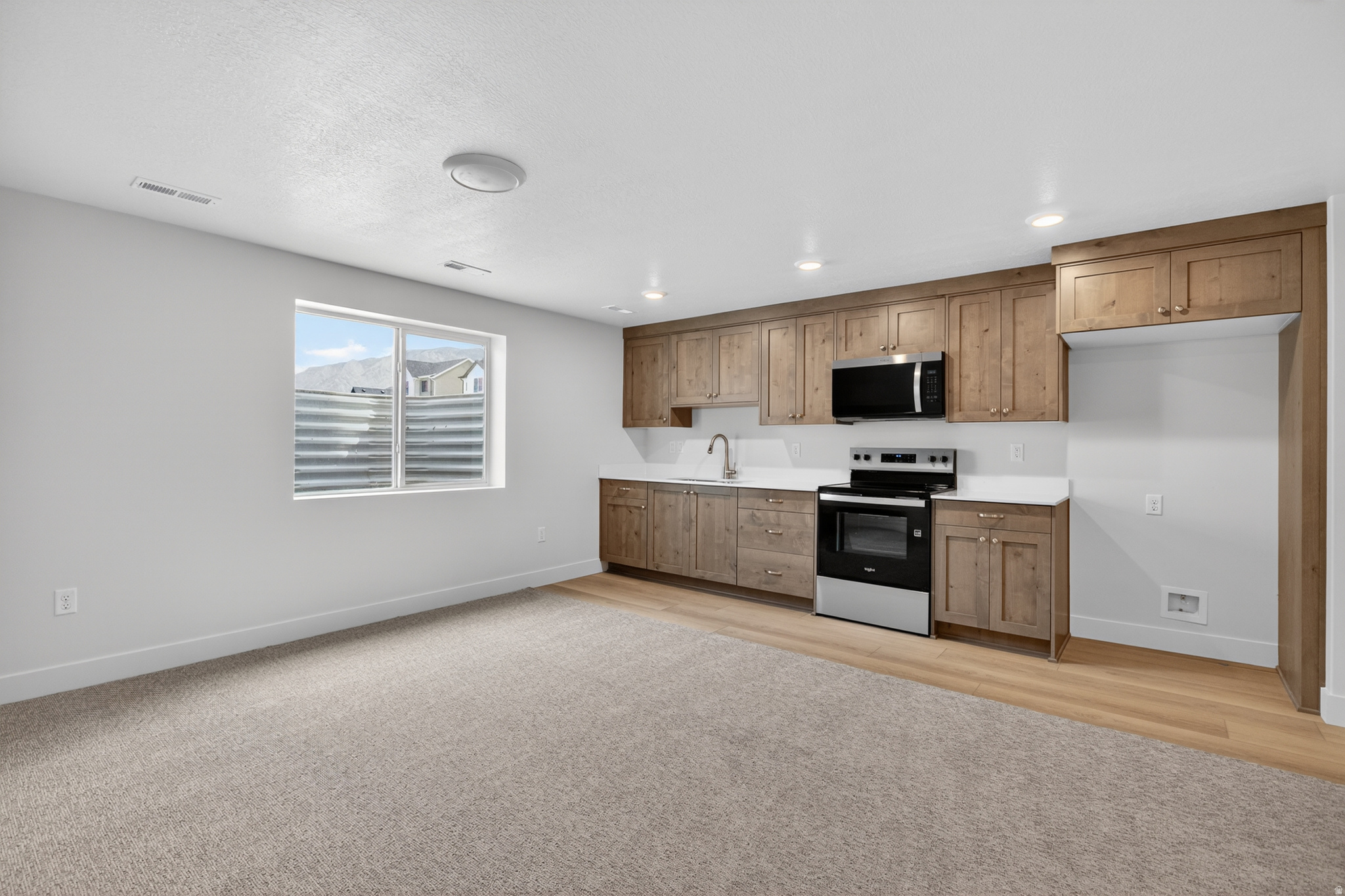 CREEKSIDE AT JDC RANCH - Residential